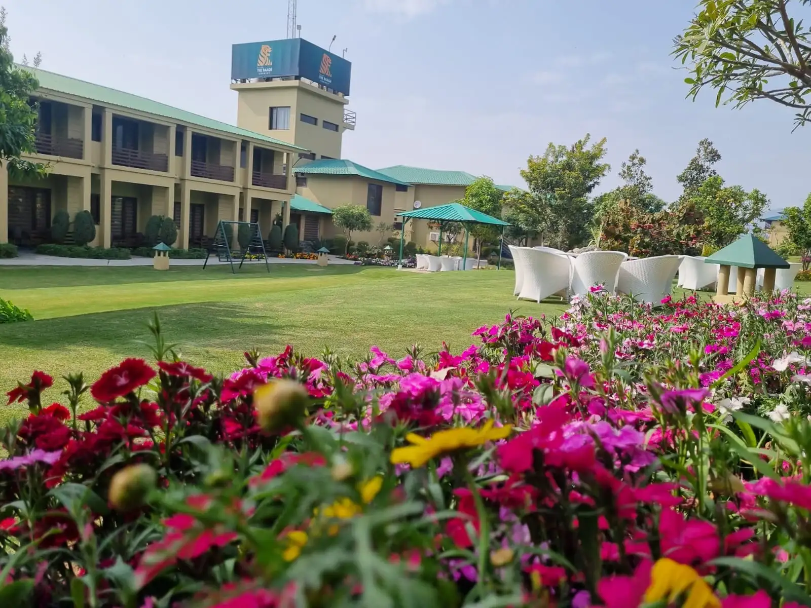 Best resorts in jim corbett (uttarakhand)